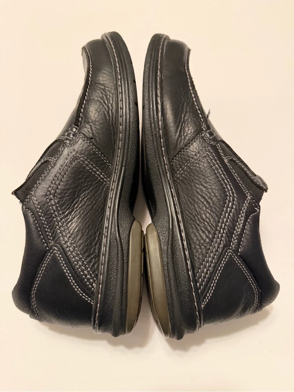 Johnston & Murphy XC4 Men's Black Leather Waterproof Slip-On Loafers 9.5M